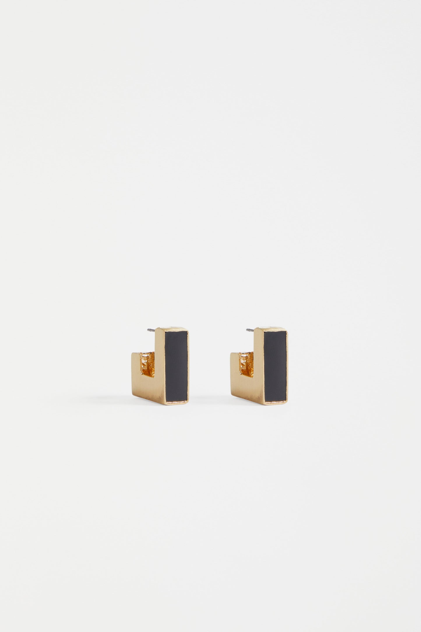 Anas Hoop Earring