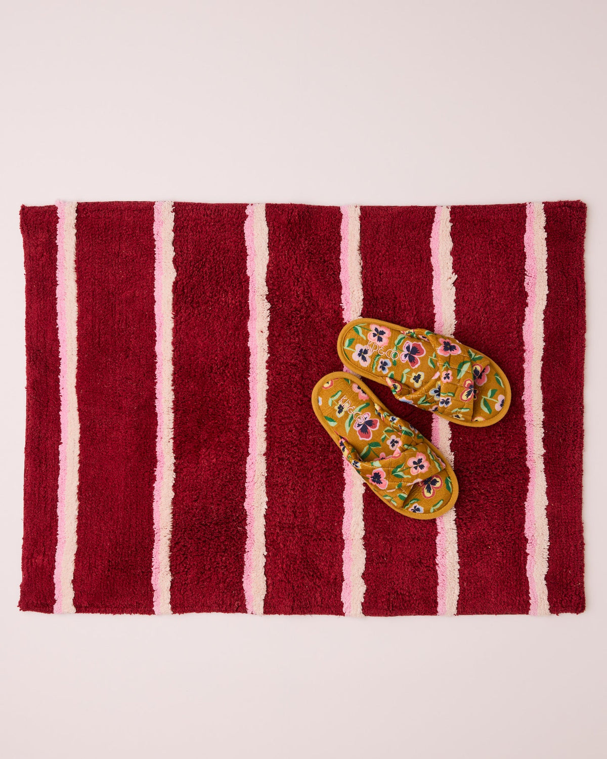 Pretty Pansy Quilted Velvet Adult Slipper