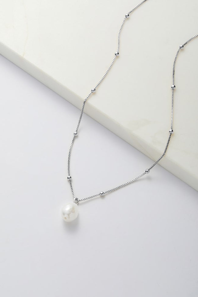 Prue Necklace