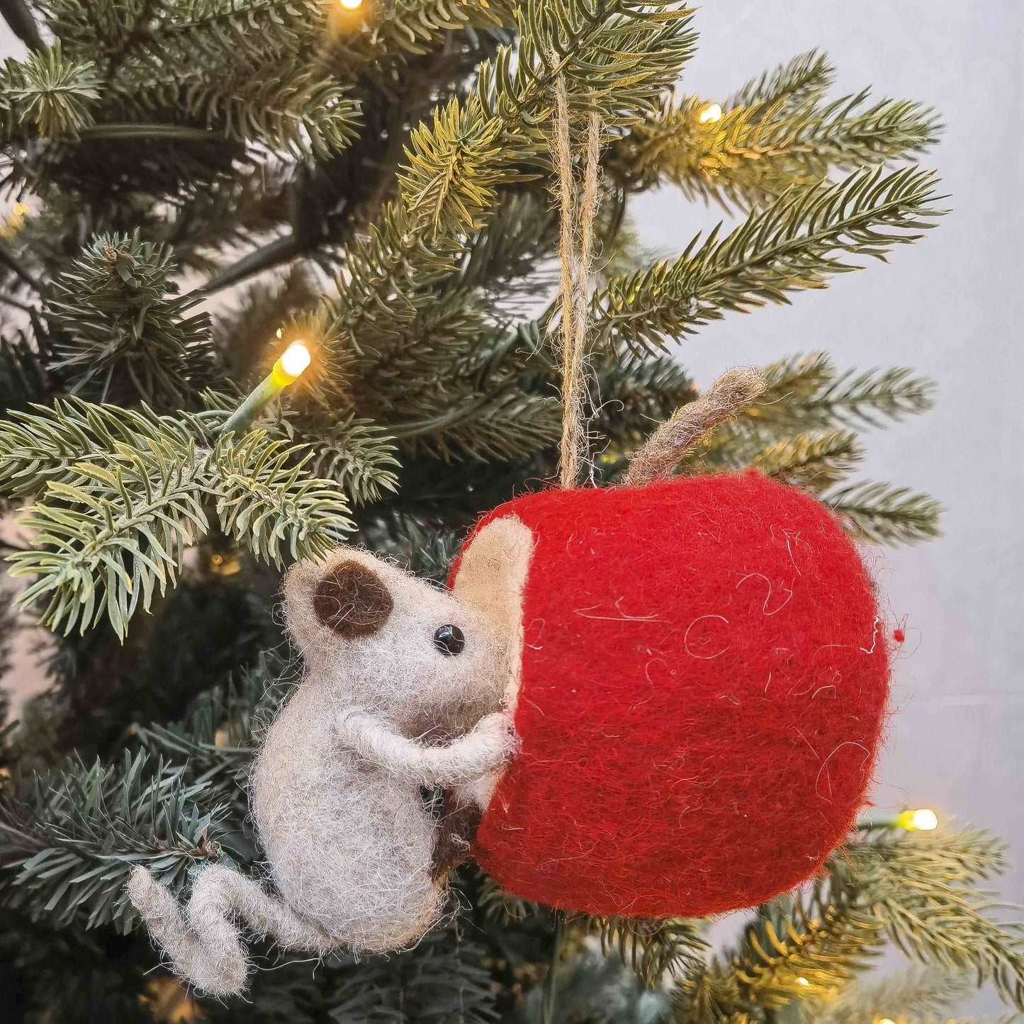 Mouse Eating Apple Hanging Decoration