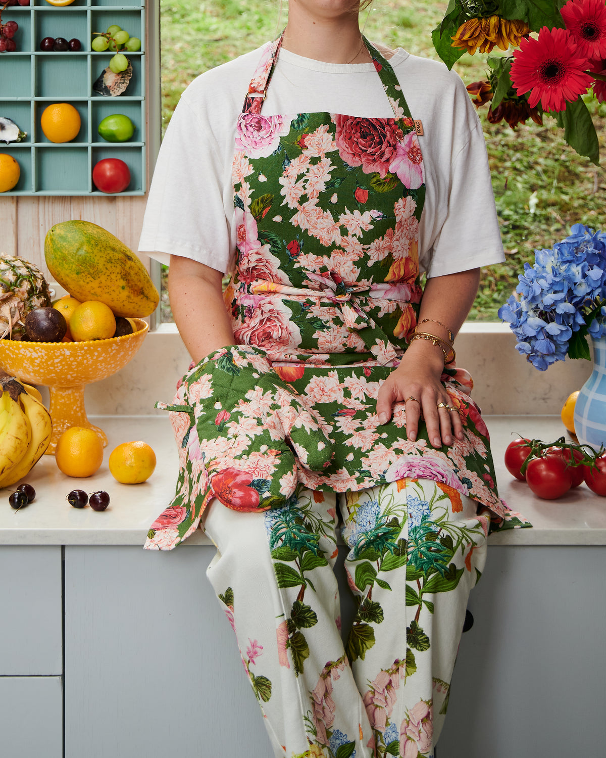 Rose Garden Oven Mitt - Kip&Co