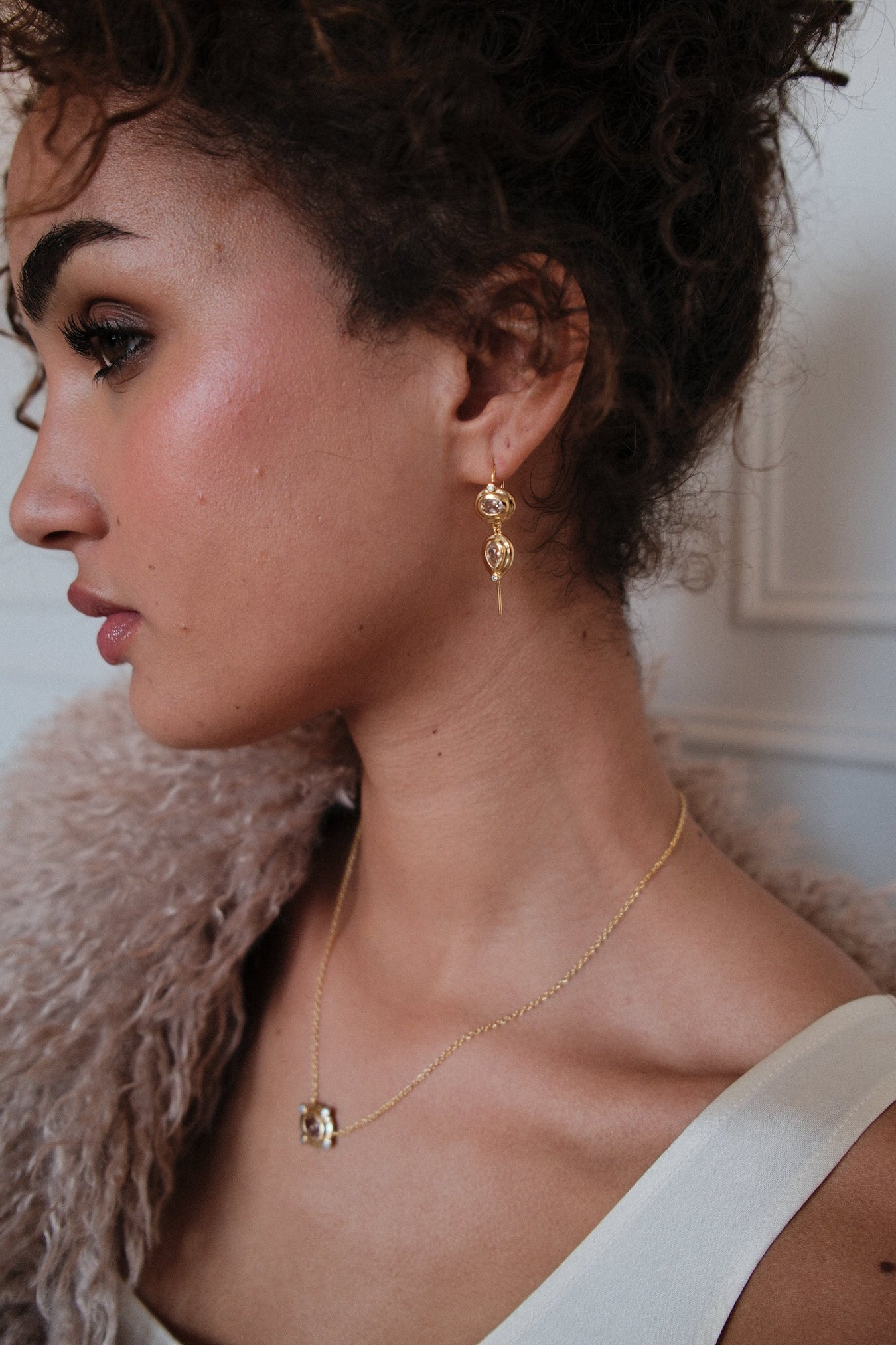 Chloe Thread Earring Morganite
