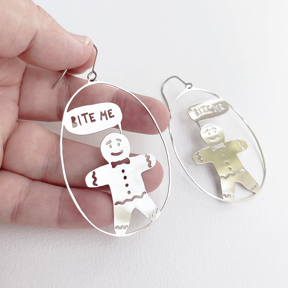 Bite Me Gingerbread In Silver - Denz