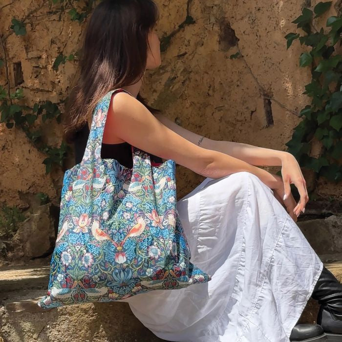 William Morris The Strawberry Thief Bag - LOQI