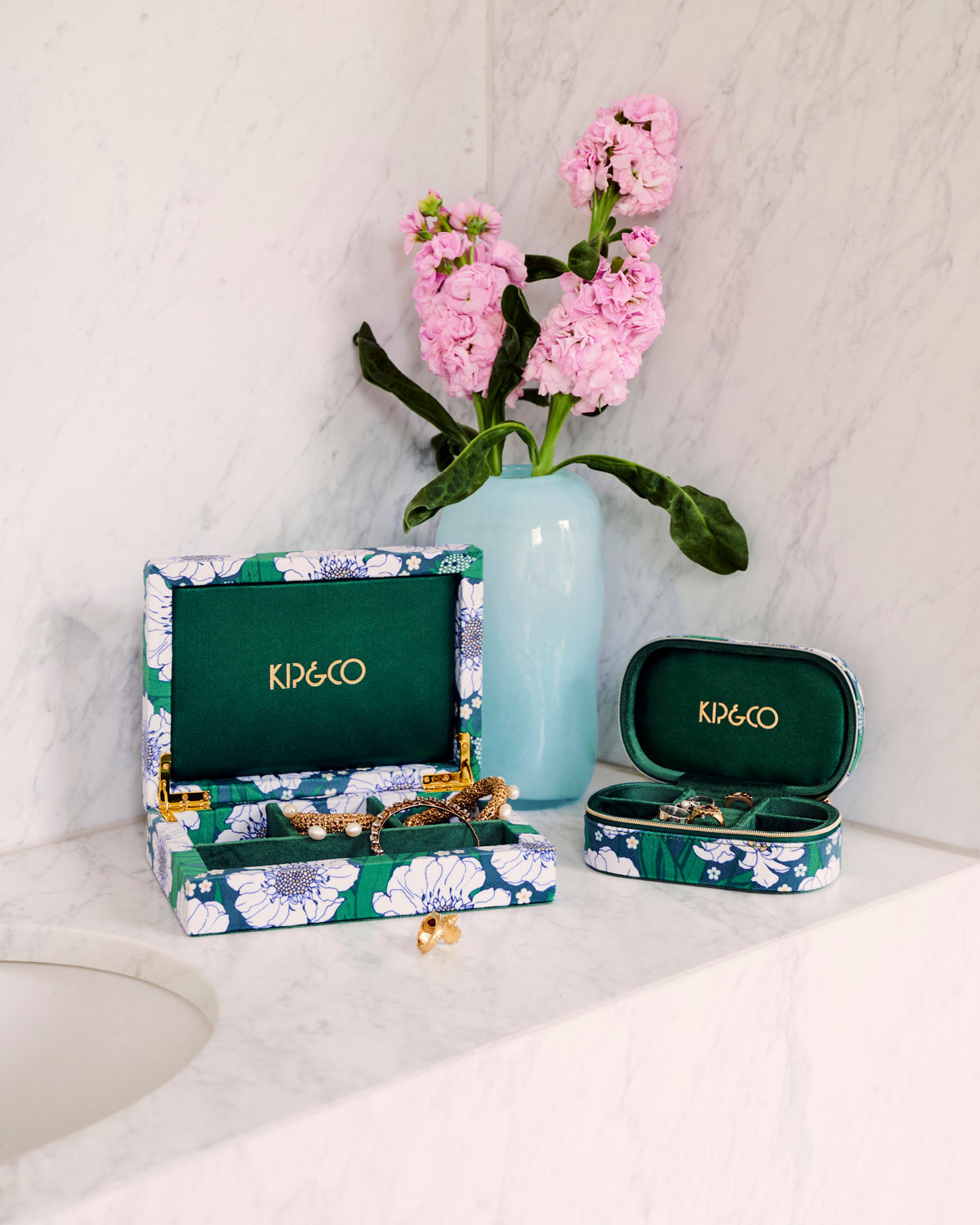 Tumbling Flowers Green Travel Velvet Jewellery Box - Kip&Co