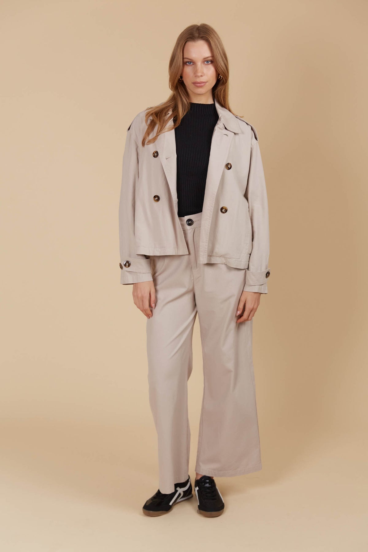 Freya Crop Trench - Isle Of Mine
