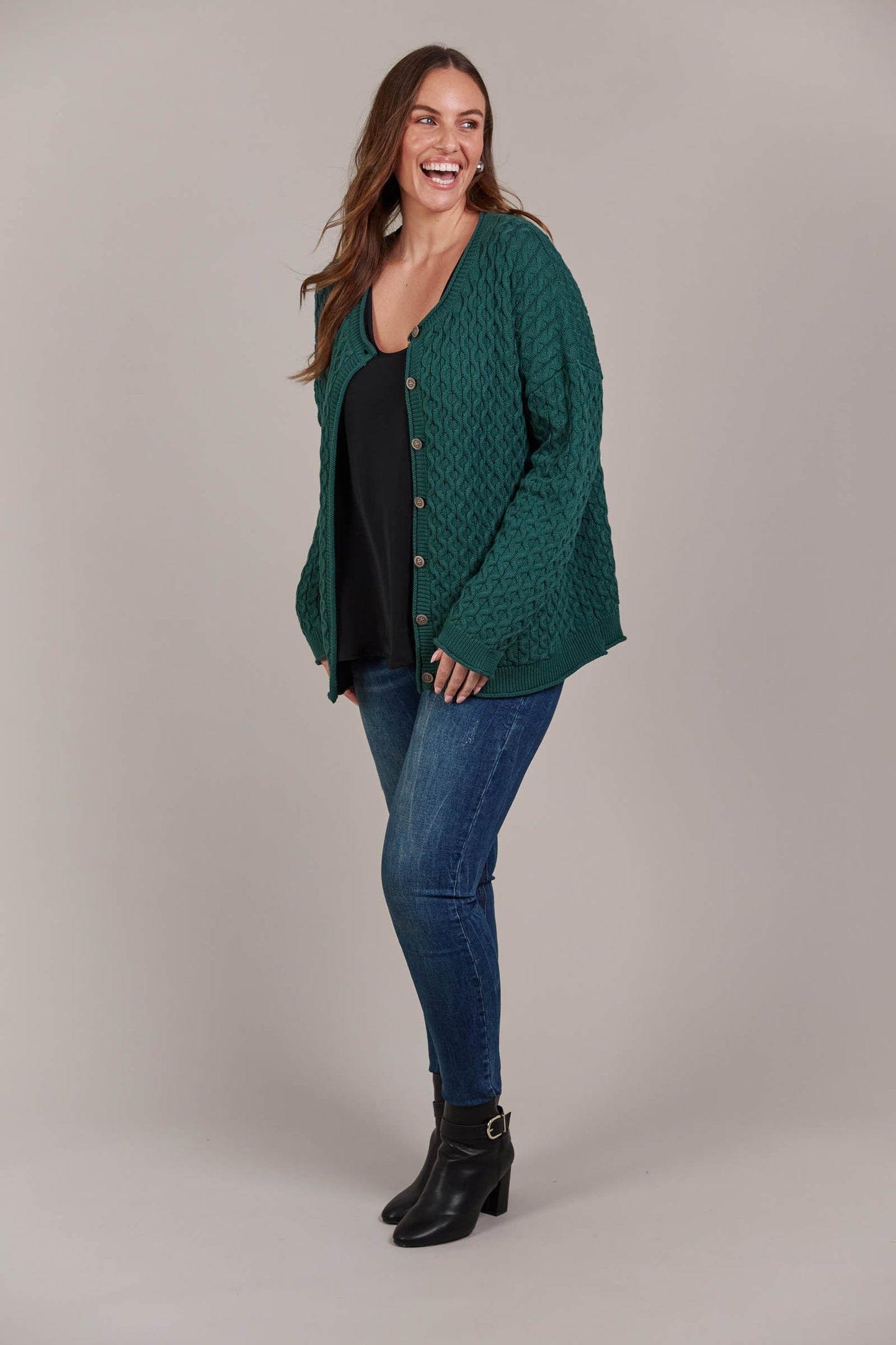 Naviva Cardigan - eb&ive