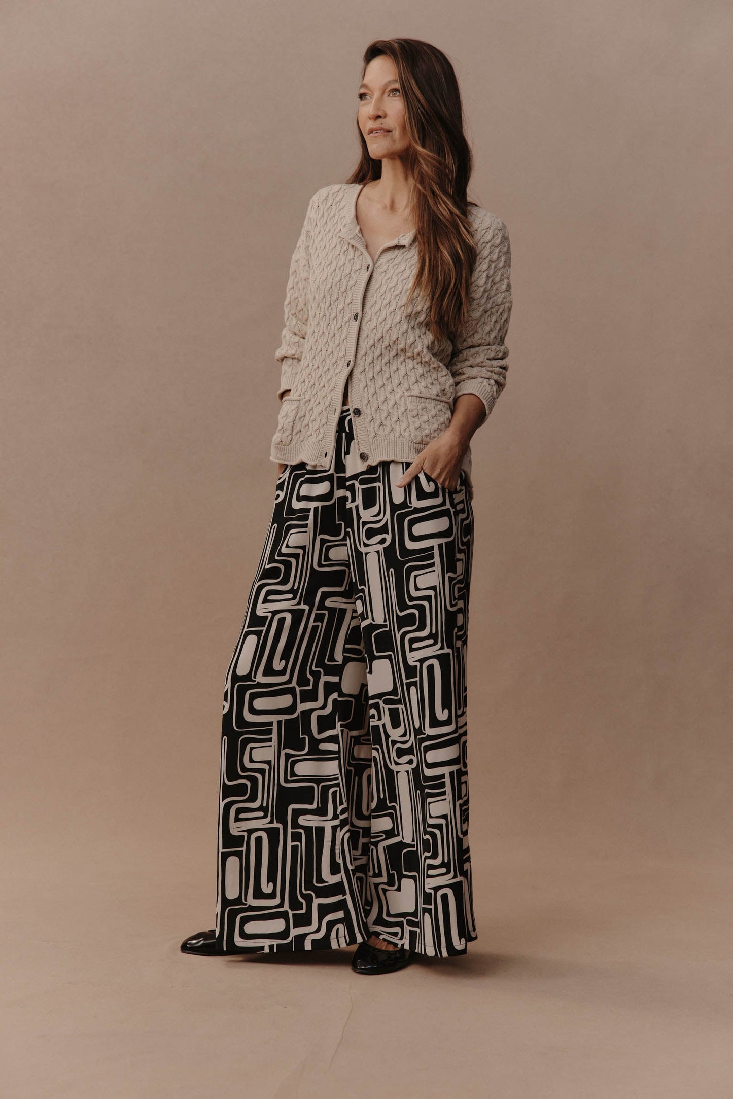 Naviva Cardigan - eb&ive