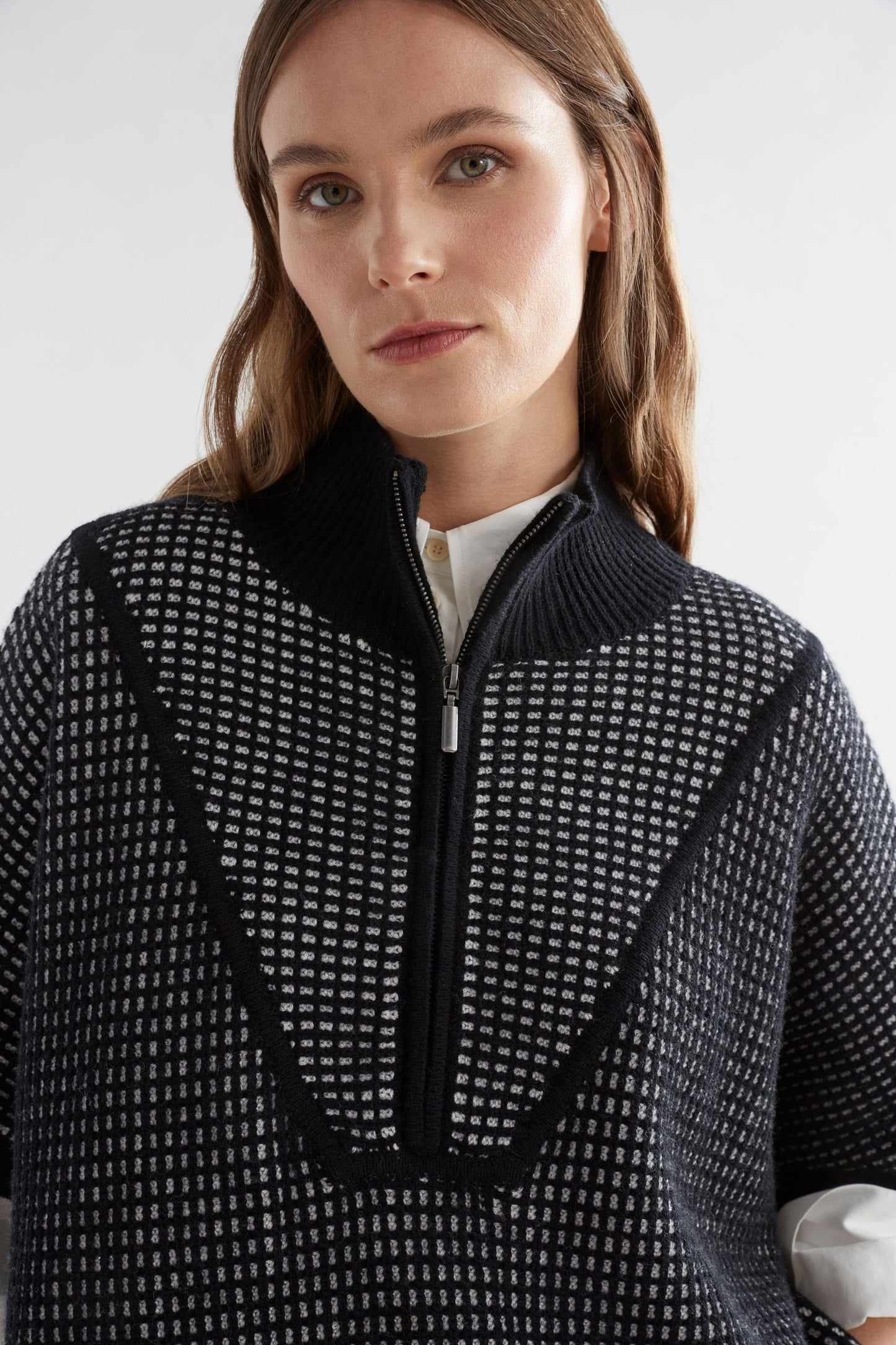 Cheil Poncho - Elk The Label