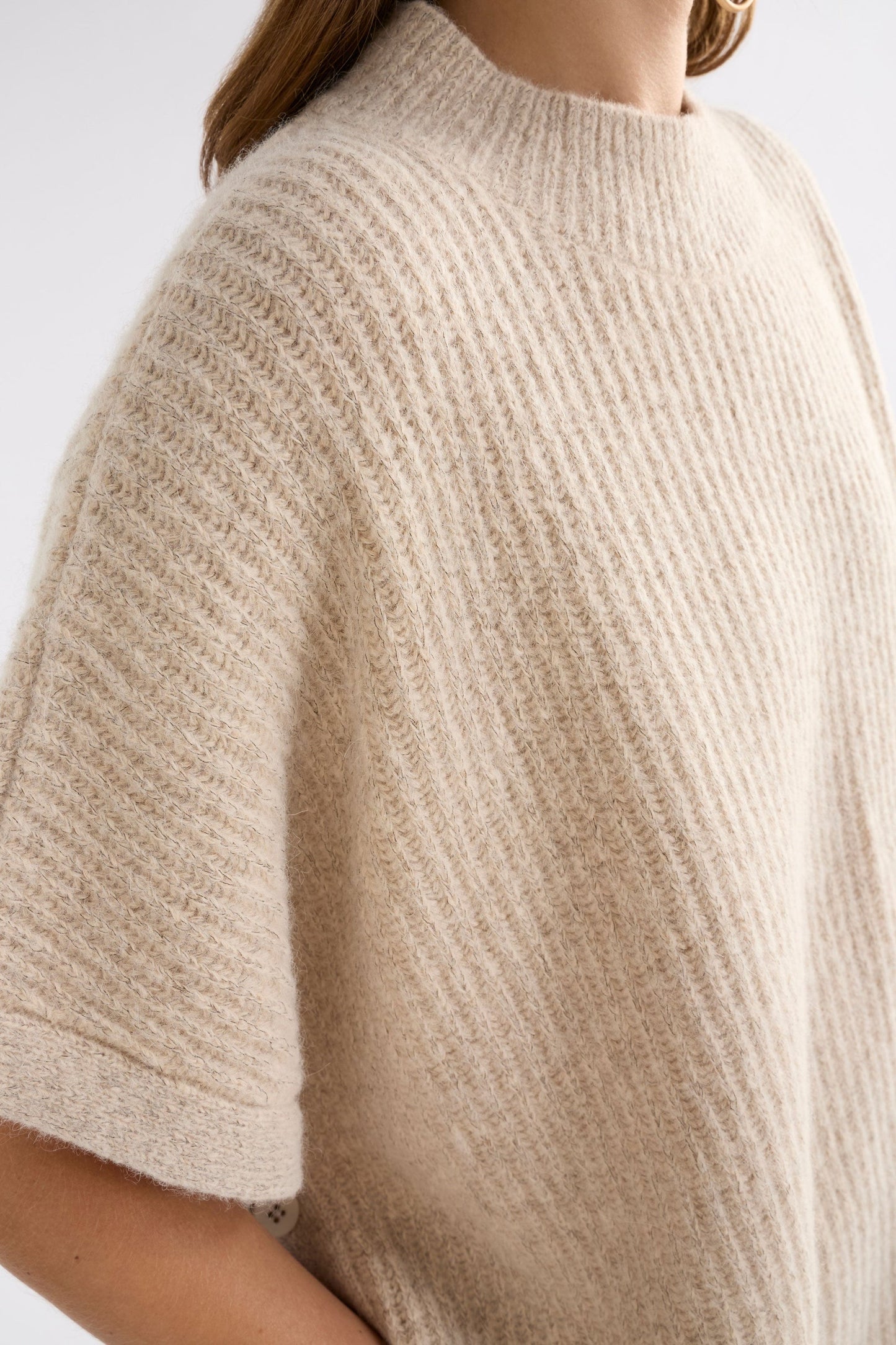 Kaanto Poncho - Elk The Label
