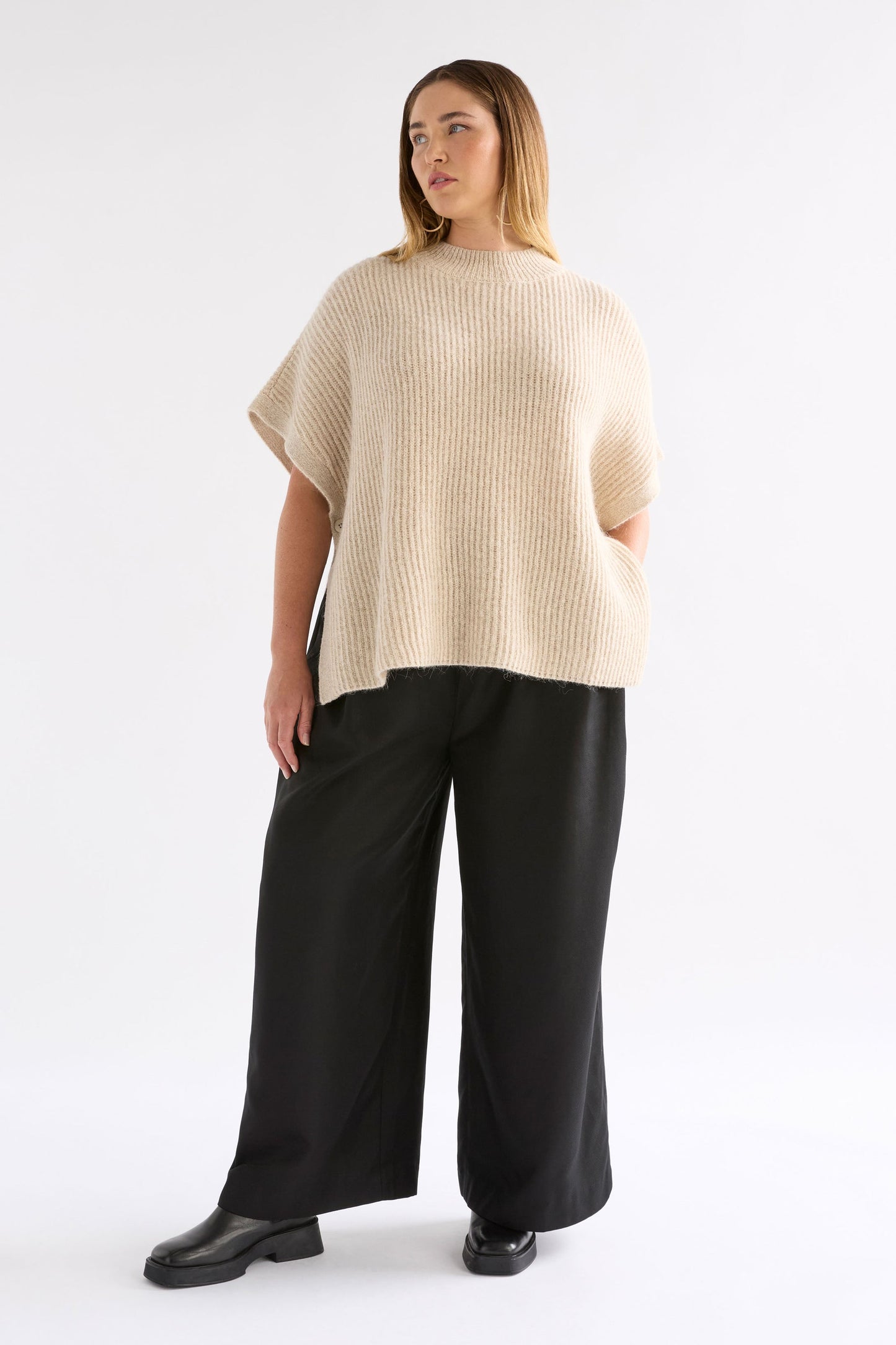 Kaanto Poncho - Elk The Label