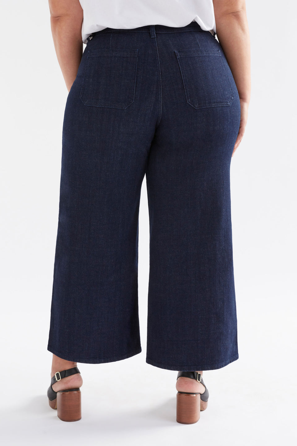 Sondern Jean - Elk The Label