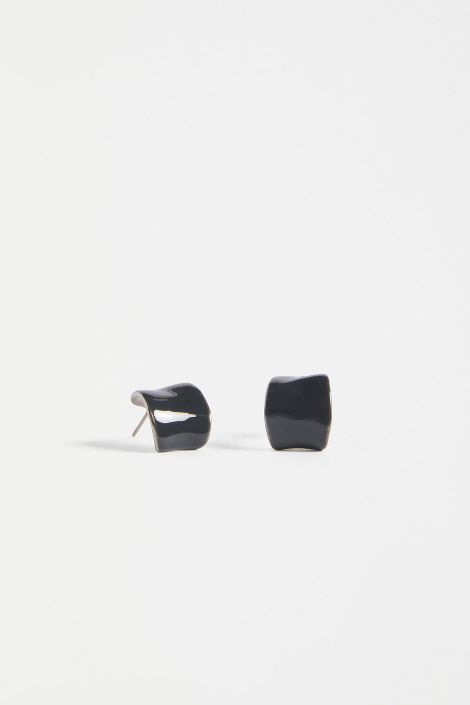 Illsta Mini Hoop Earring