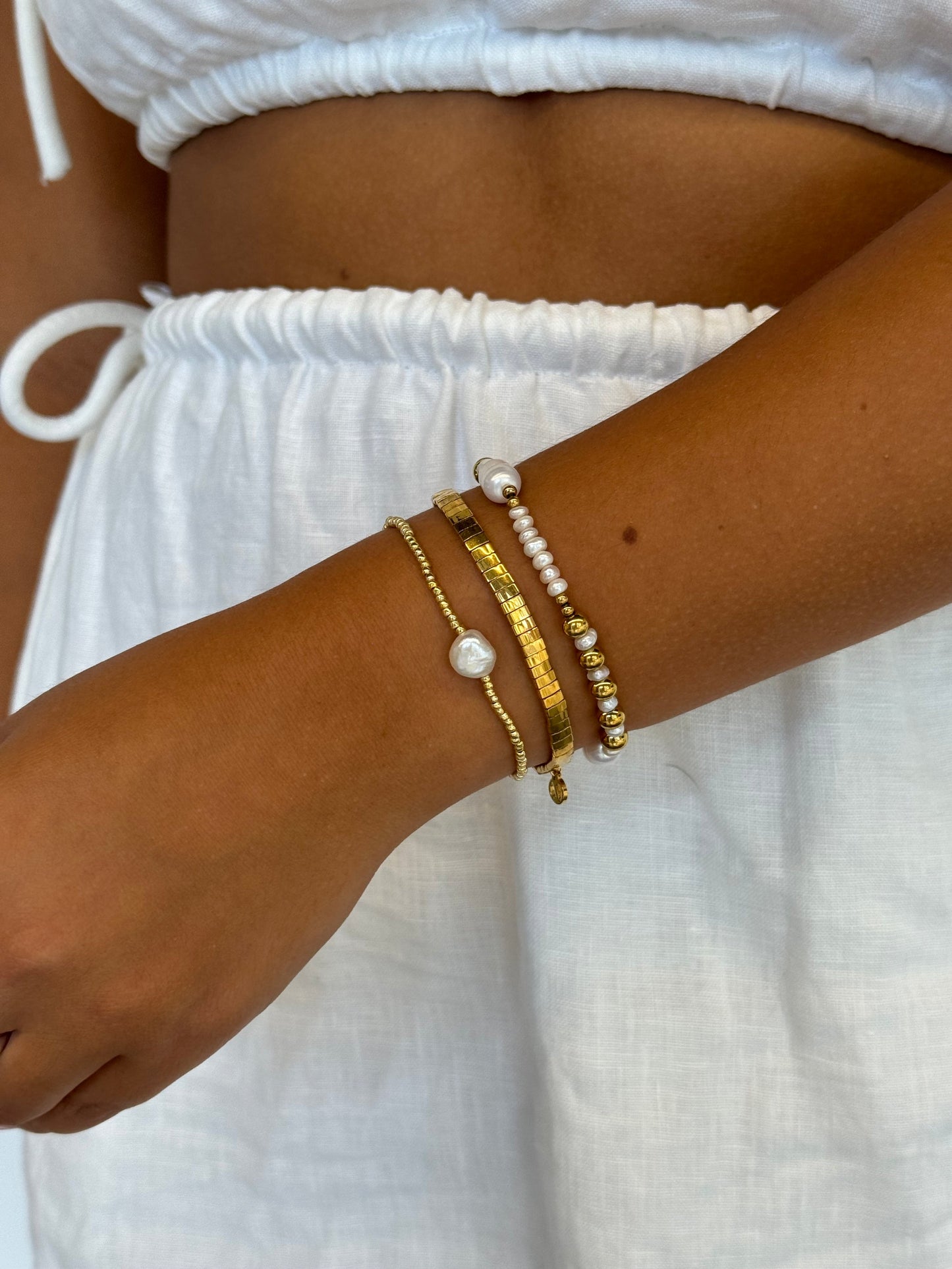 Lily Bracelet Gold