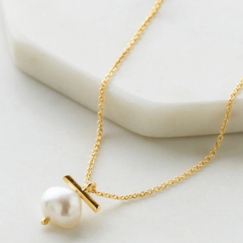 Sierra Necklace Pearl