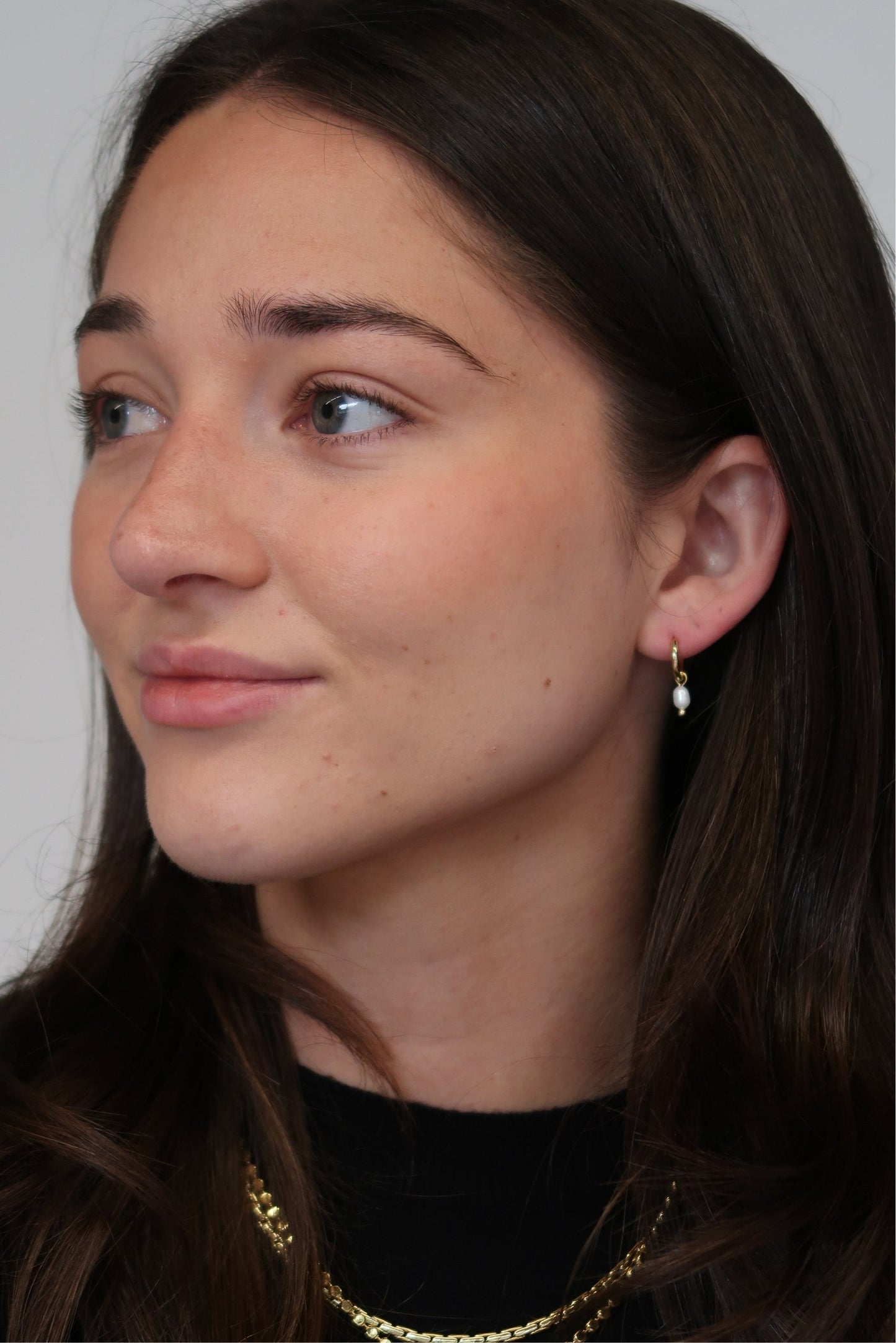Heidi Hoop Pearl Earring