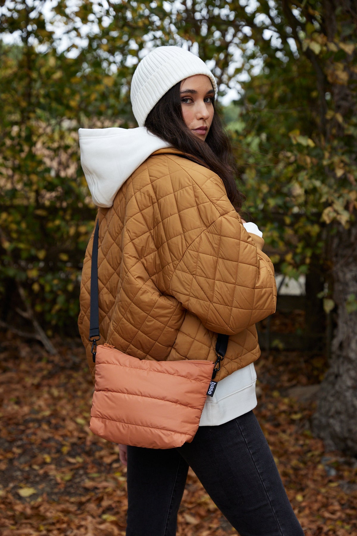 Stash Base Crossbody- Base