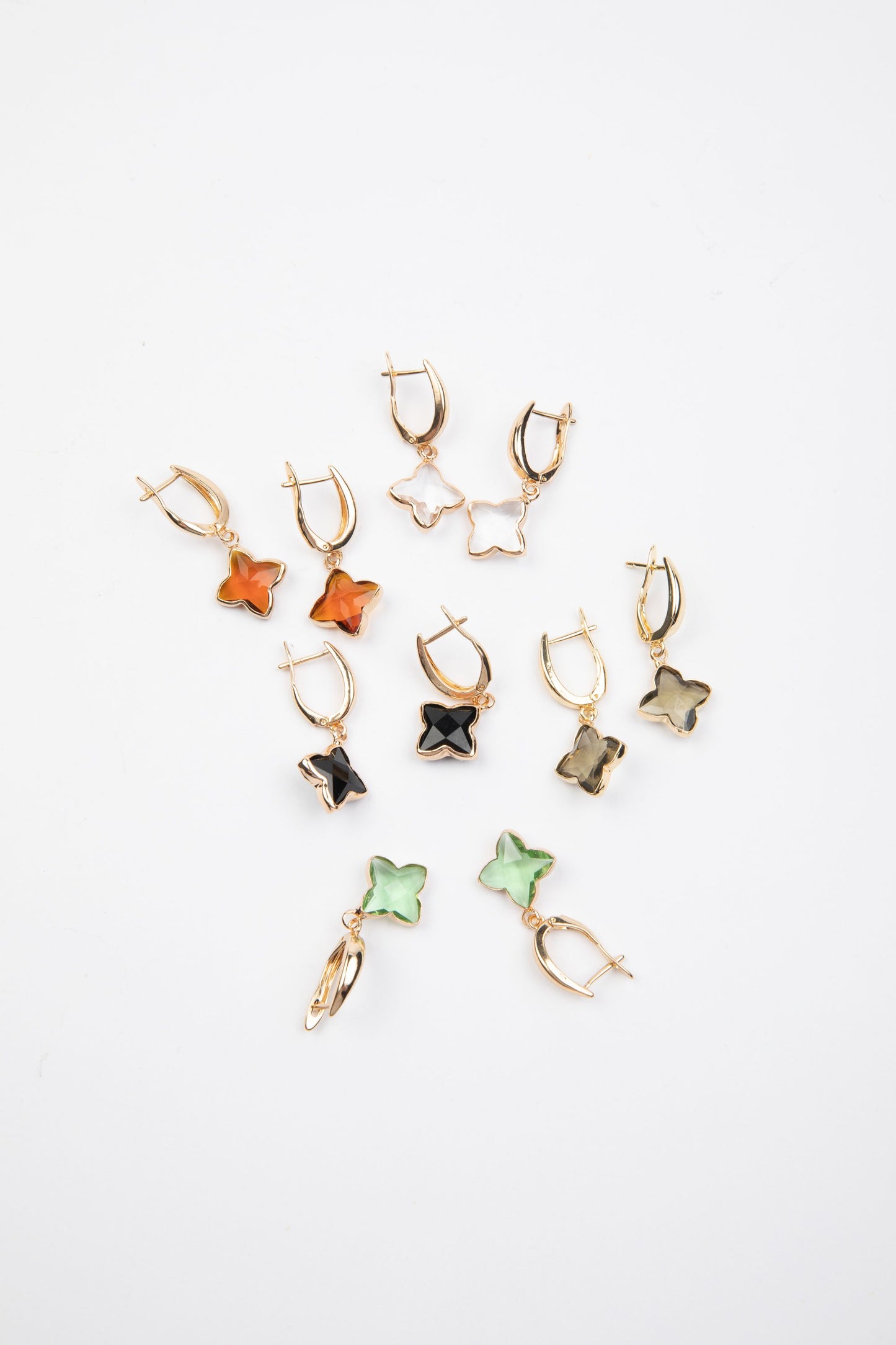 Clover Earrings- Holiday