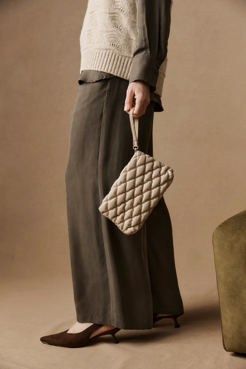 Zala Pouch