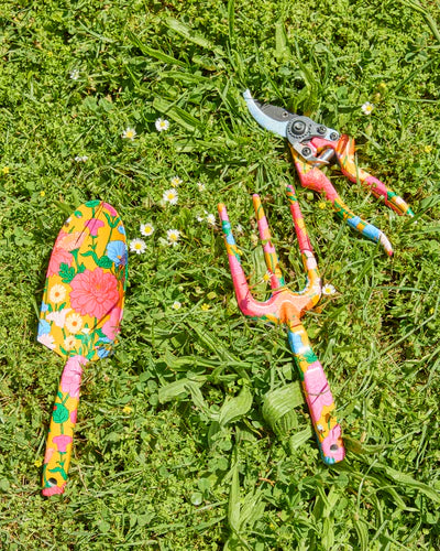 Follow The Sun Garden Tools And Glove Set