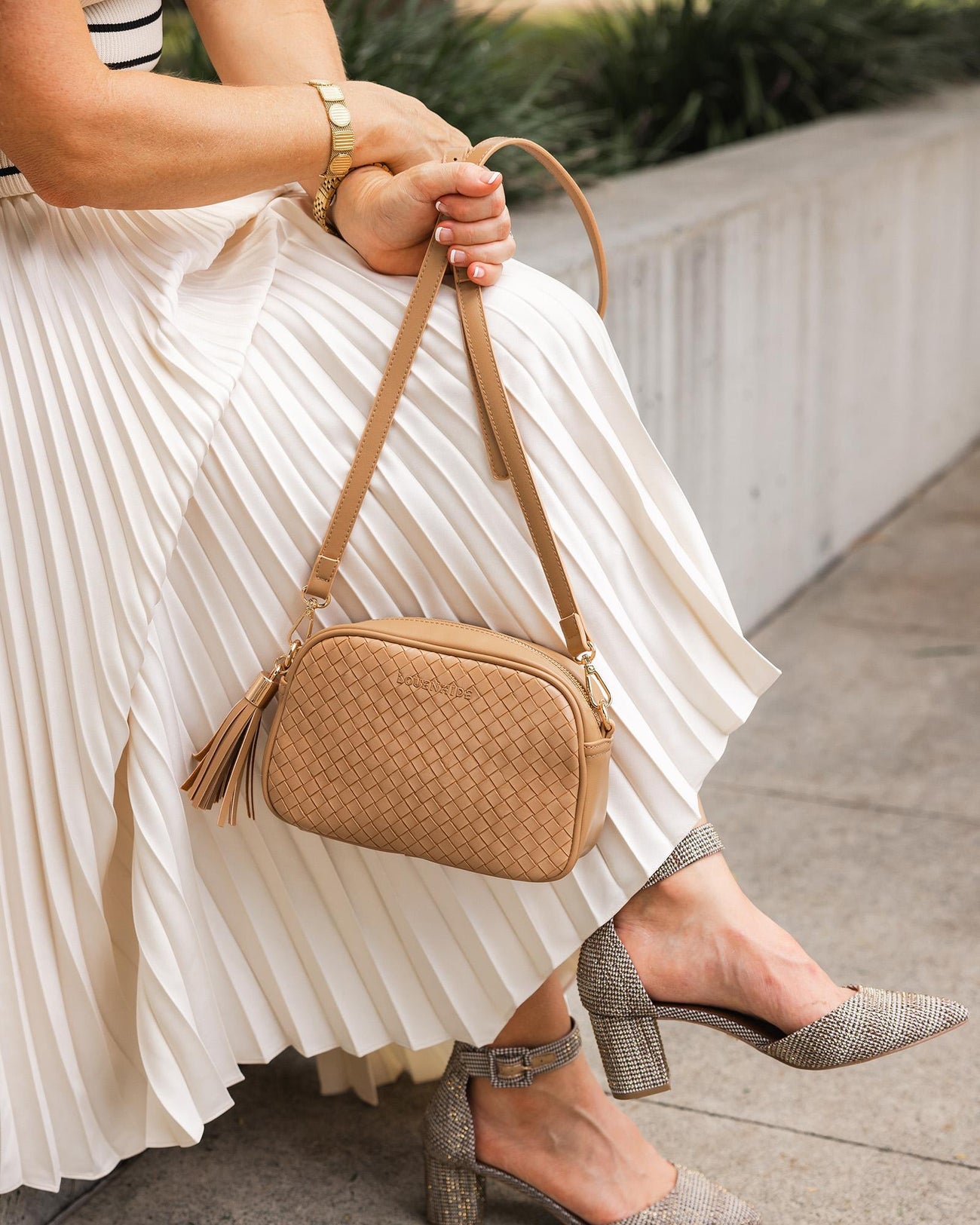 Jacinta Woven Crossbody Bag - Louenhide