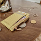 Cara cardholder