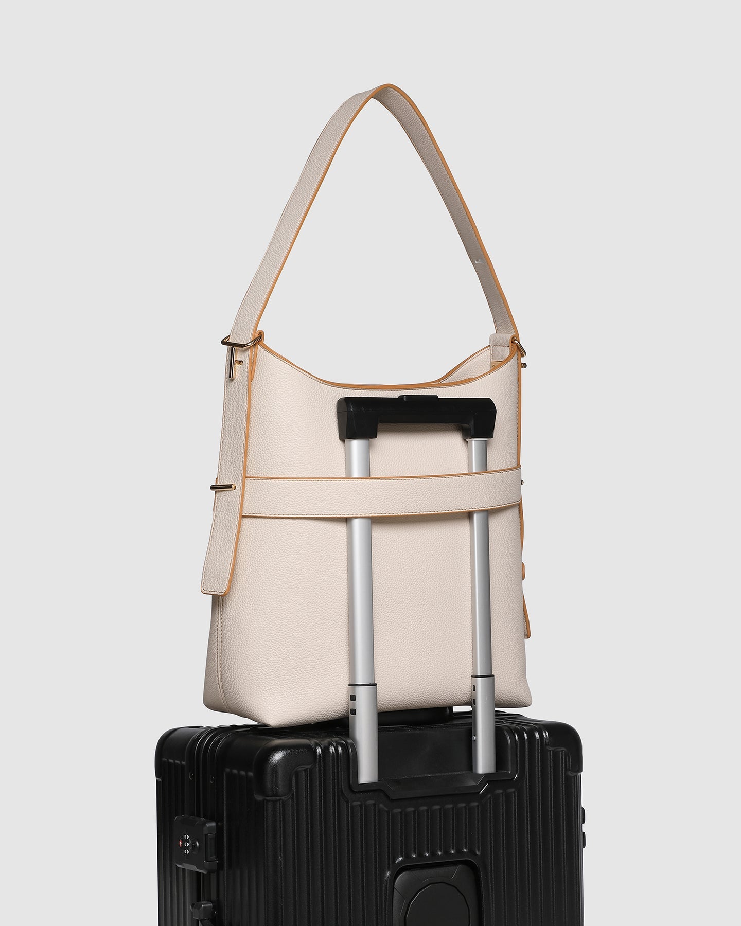 Audrey Bucket Bag