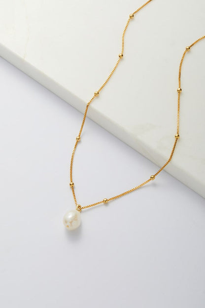Prue Necklace