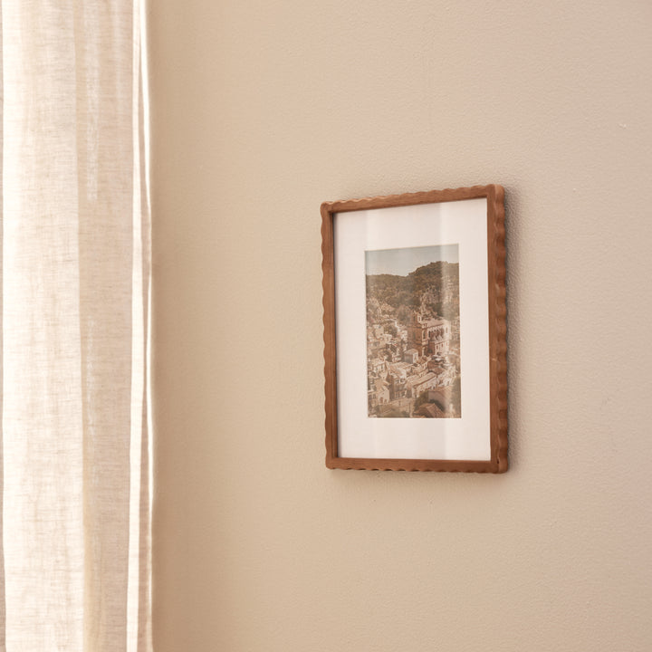 Jullie Wooden Photo Frame 5x7"