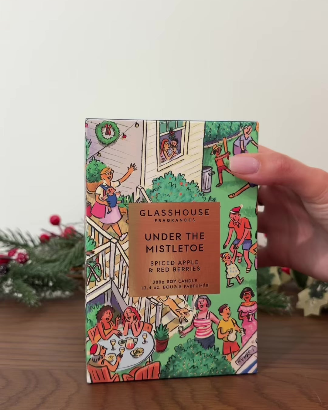 Under The Mistletoe 380g Candle