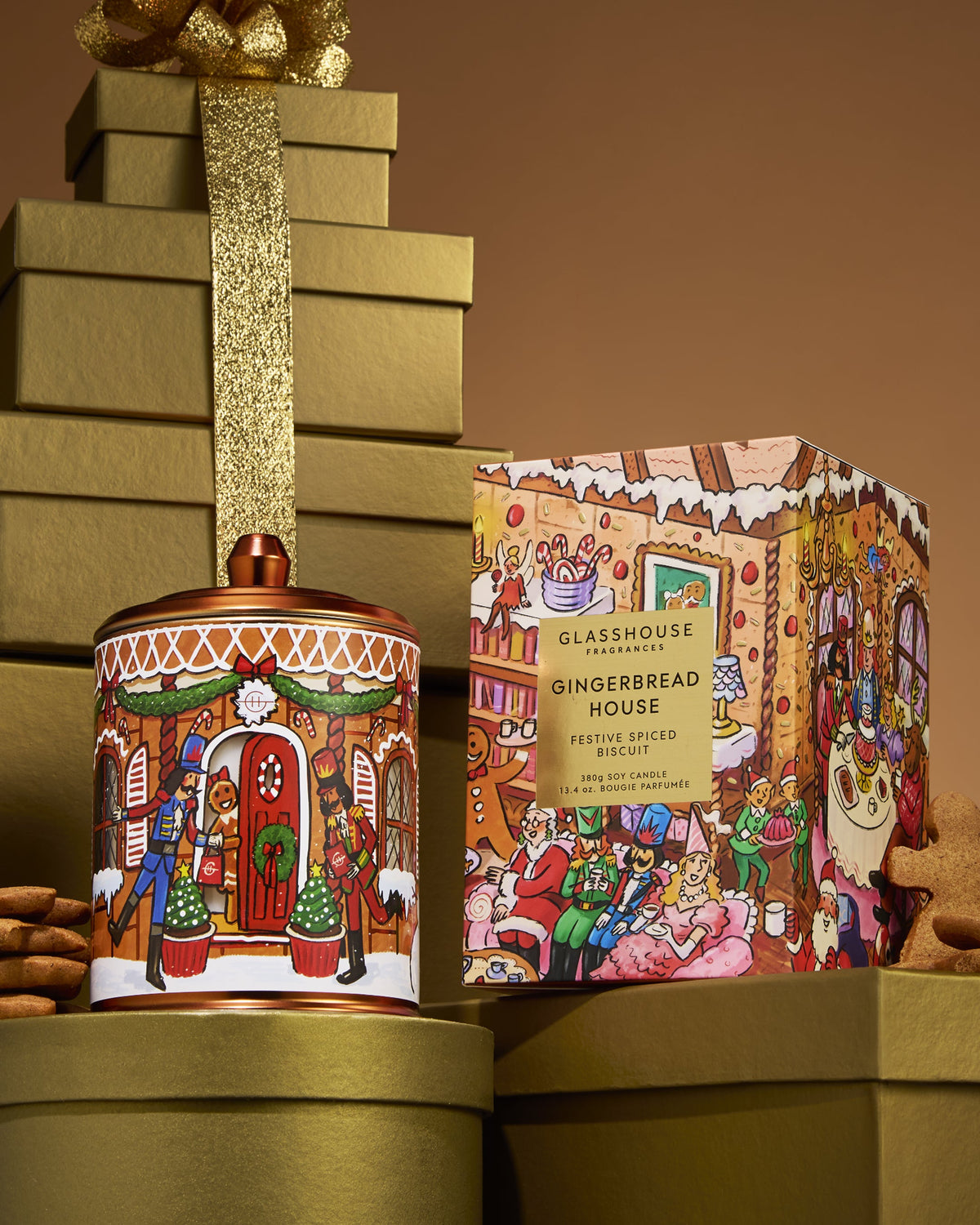 Gingerbread House 380g Candle