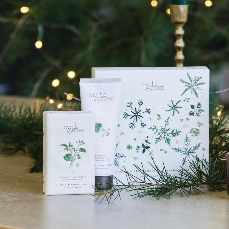 Christmas Duet ~ Bergamot Rind, Tangerine & Geranium Leaf
