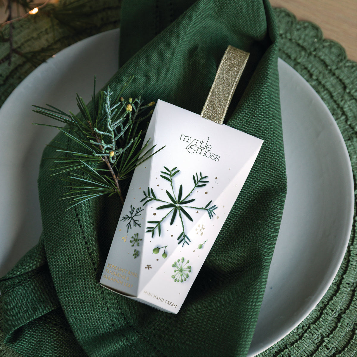 Christmas Ornament ~ Bergamot Rind, Tangerine & Geranium Leaf