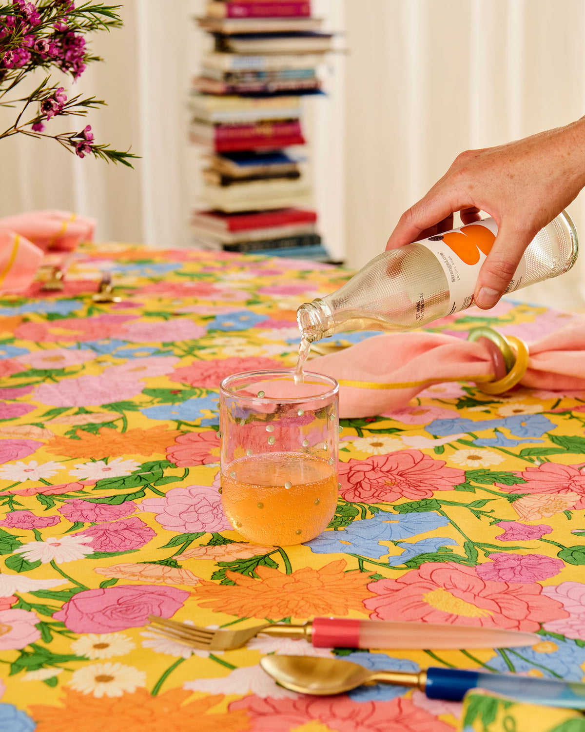Follow The Sun Yellow Tablecloth Round