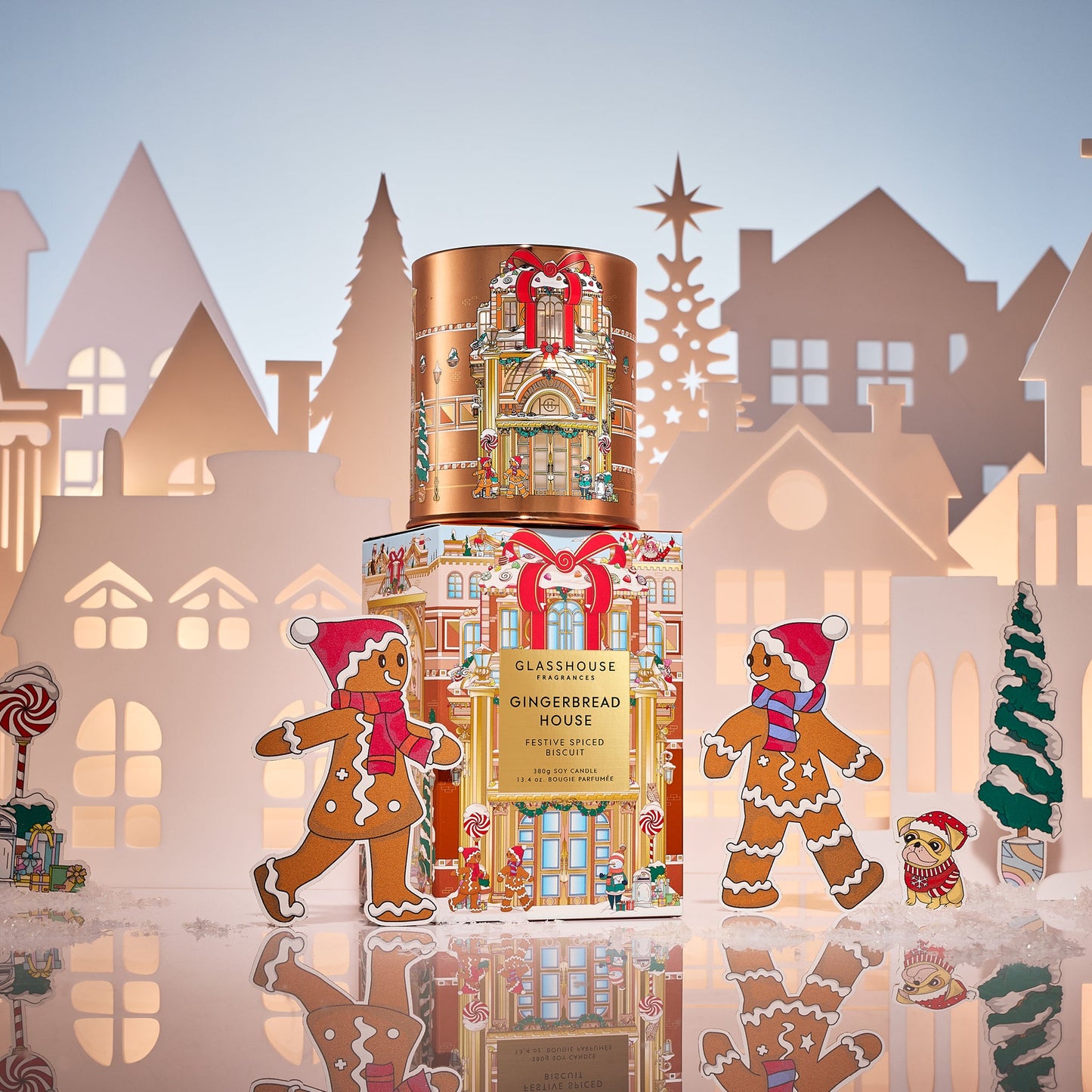 Gingerbread House 380g Candle