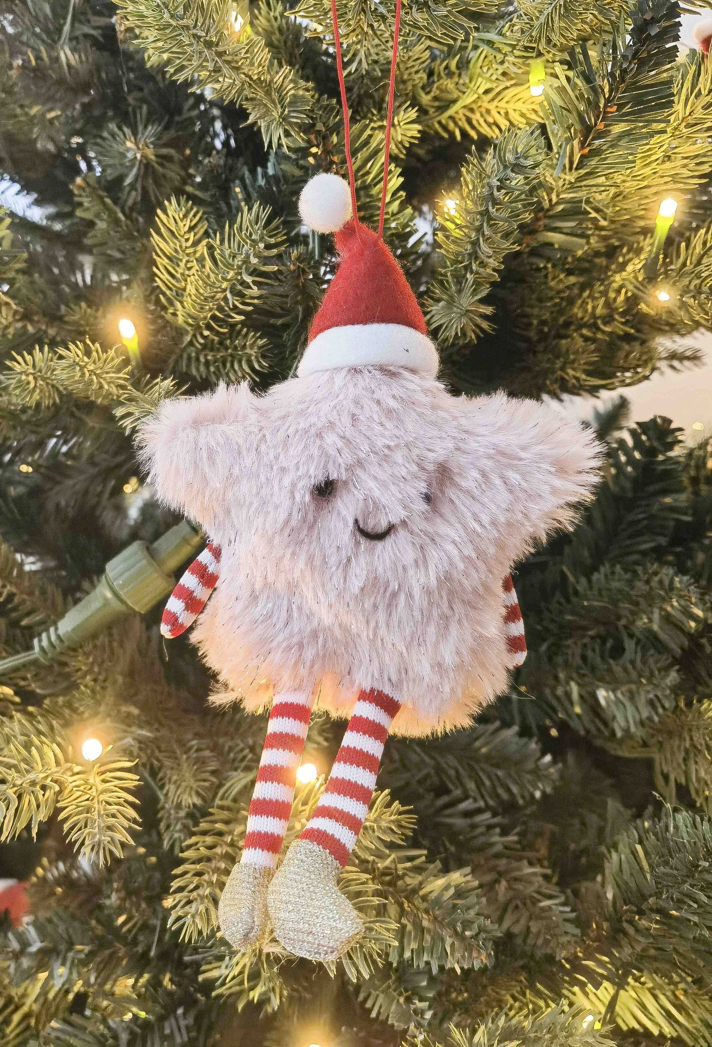 Fluffy Star Hanging Decoration Pink