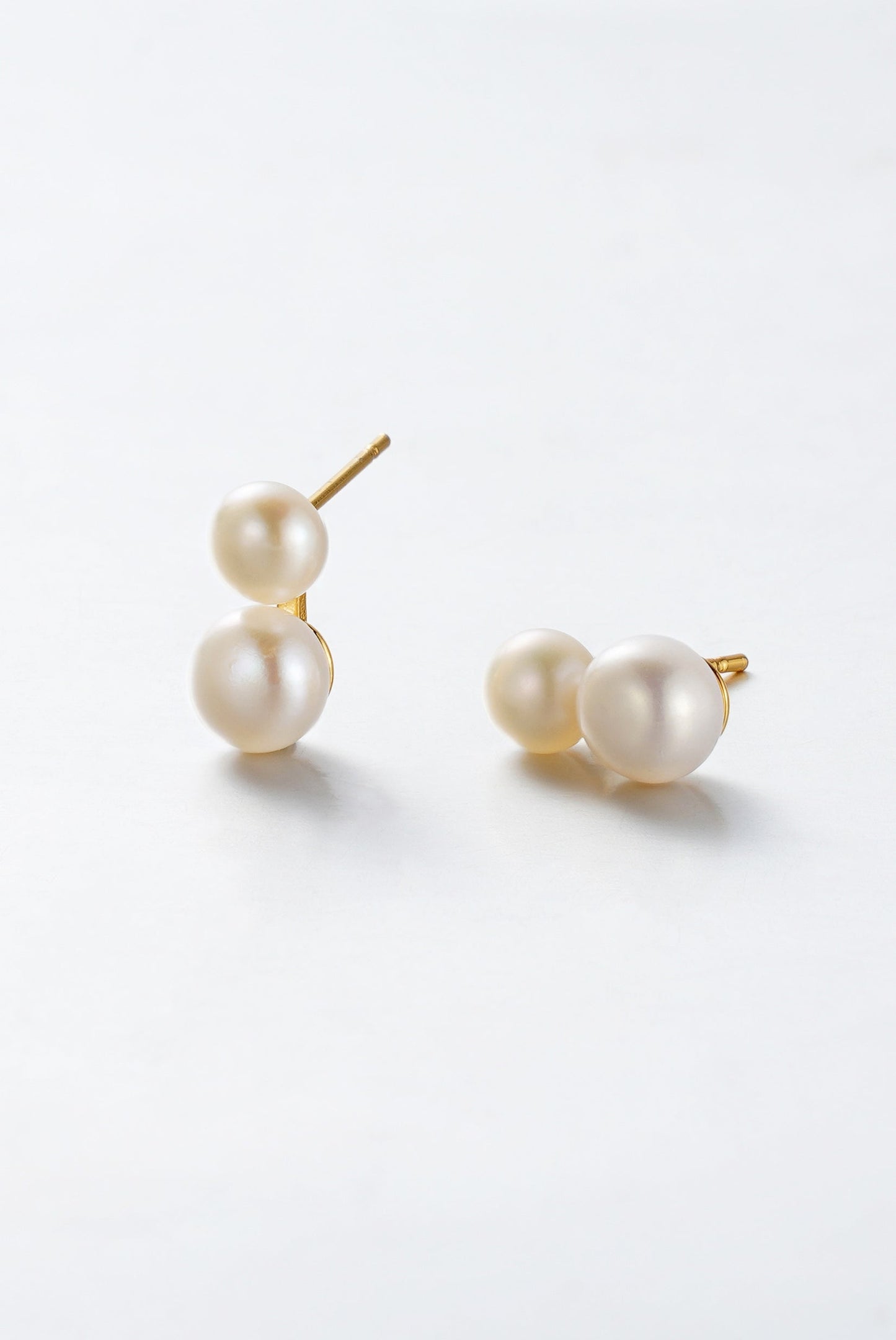 Madeline Gold Pearl Earring