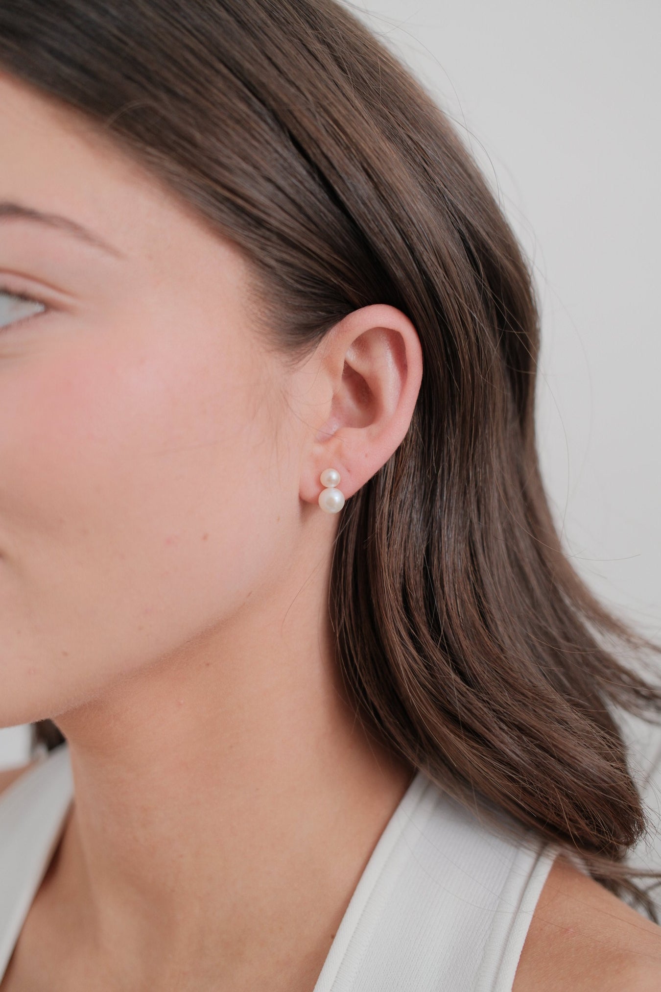 Madeline Gold Pearl Earring