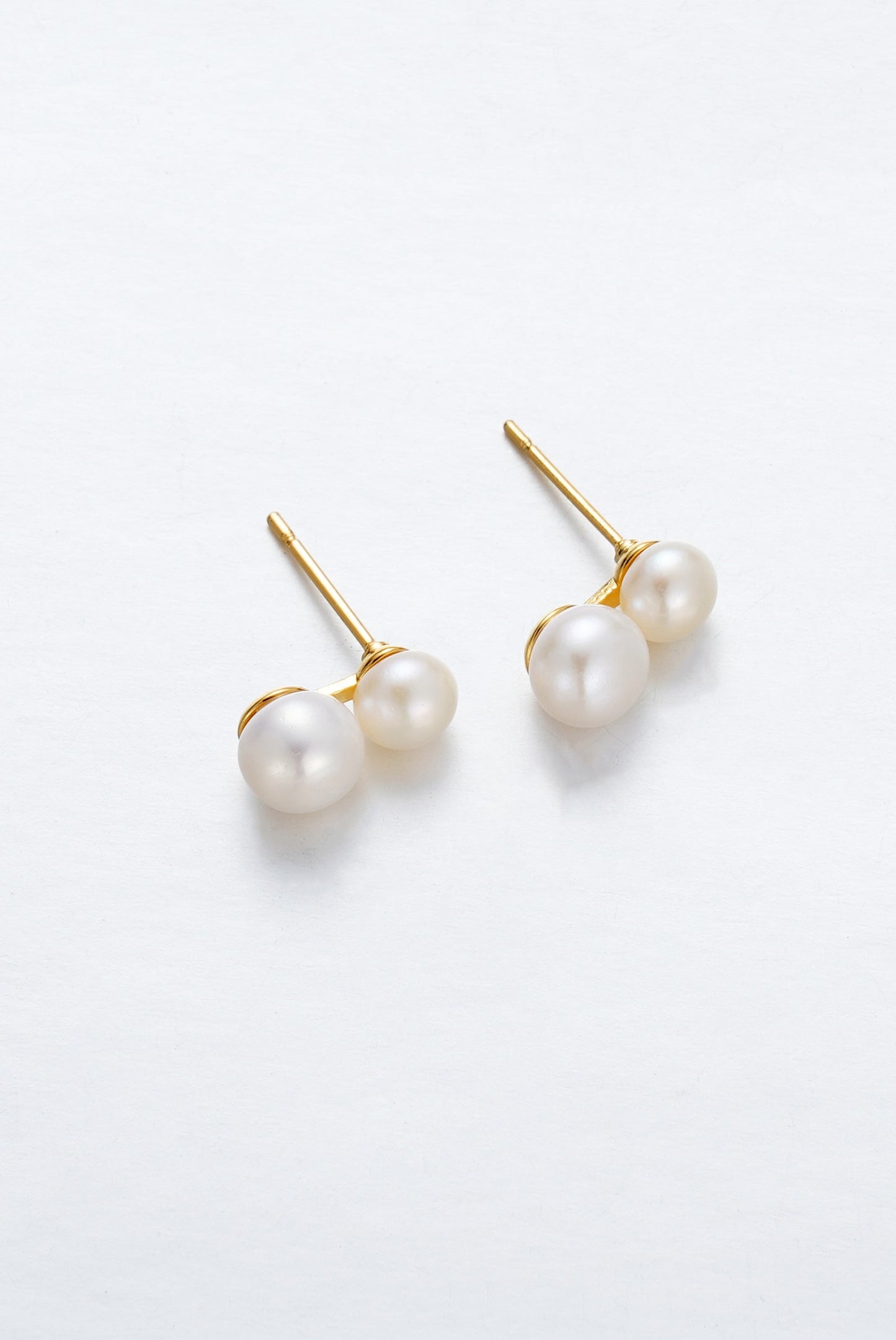 Madeline Gold Pearl Earring