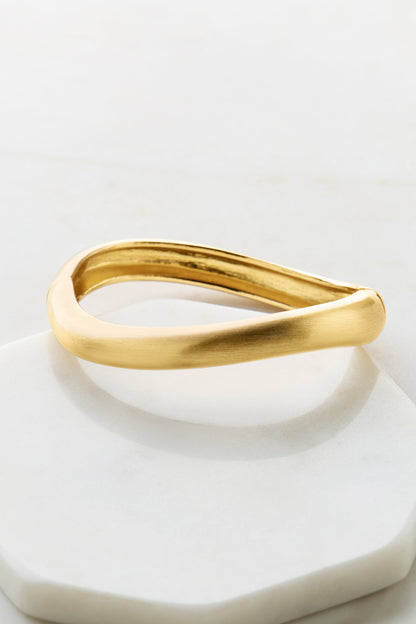 Nara Brushed Bracelet