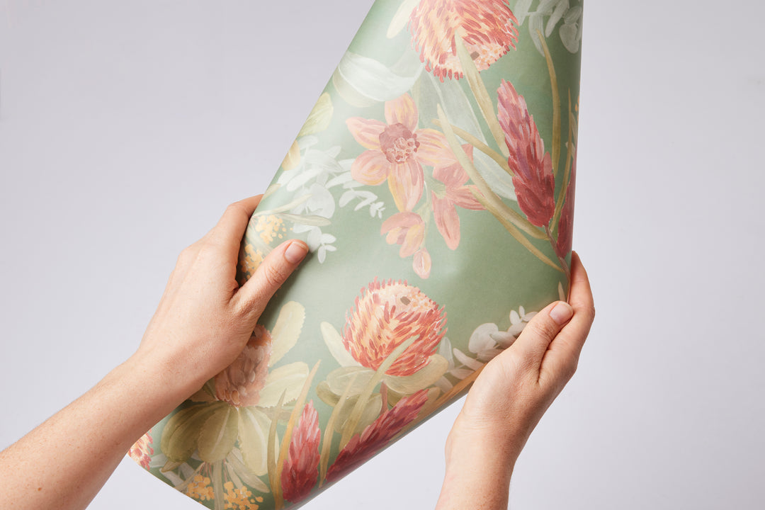 Sanders Wrapping Paper Roll 3M