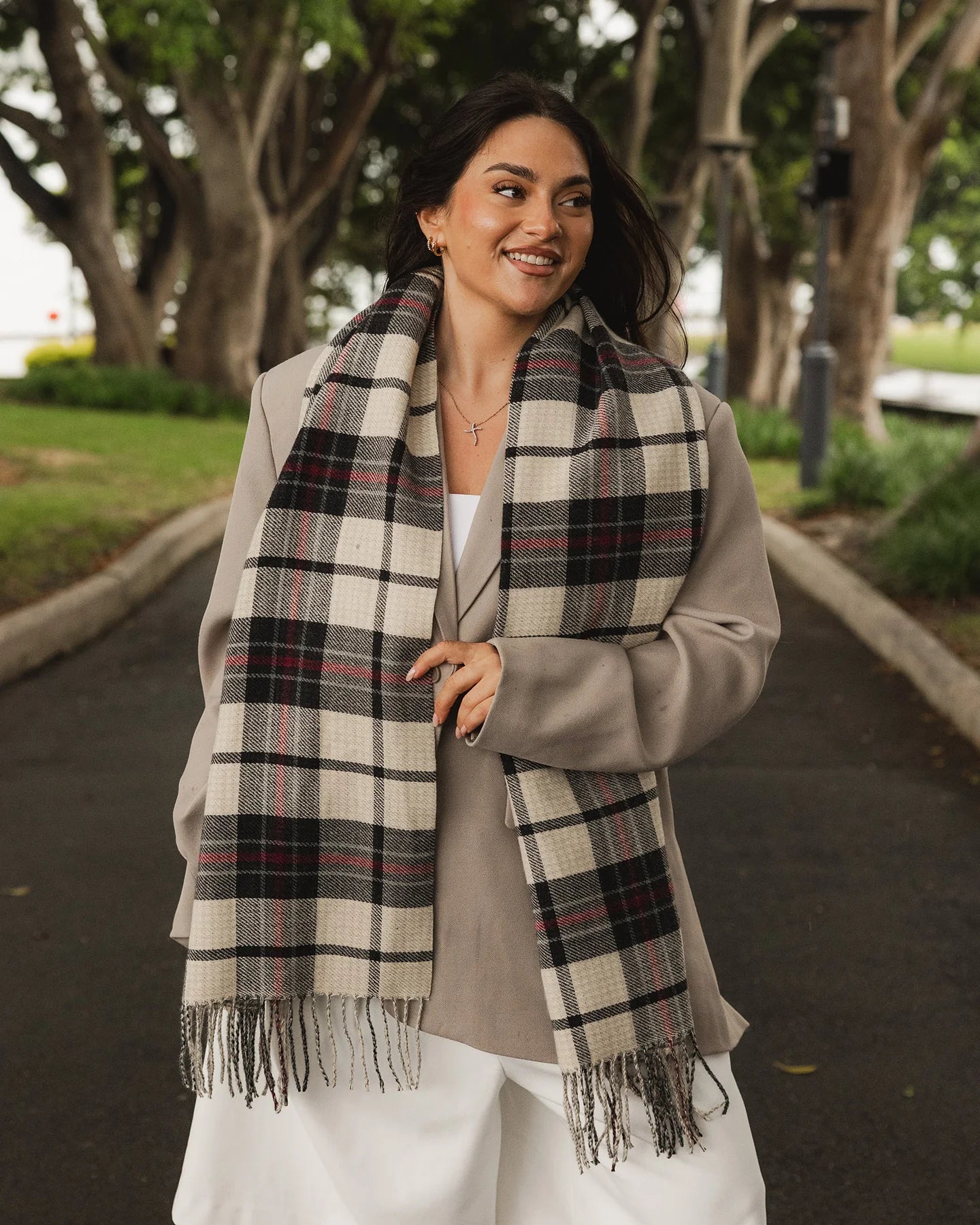 Essex Scarf - Charcoal