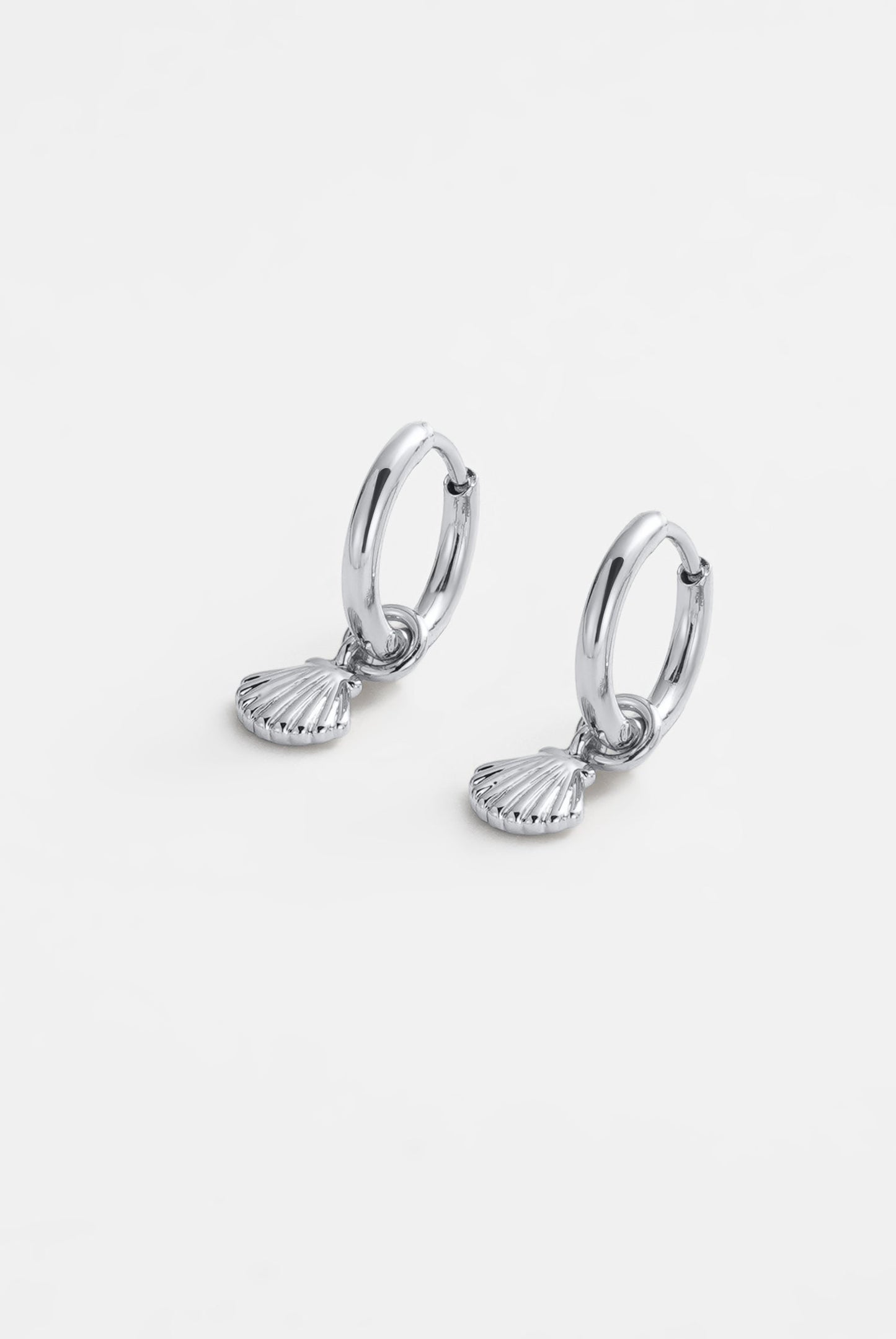 Shelly Huggie Silver