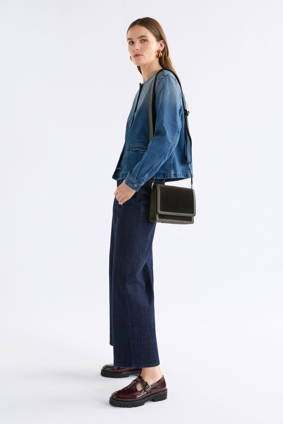 Vel Crossbody