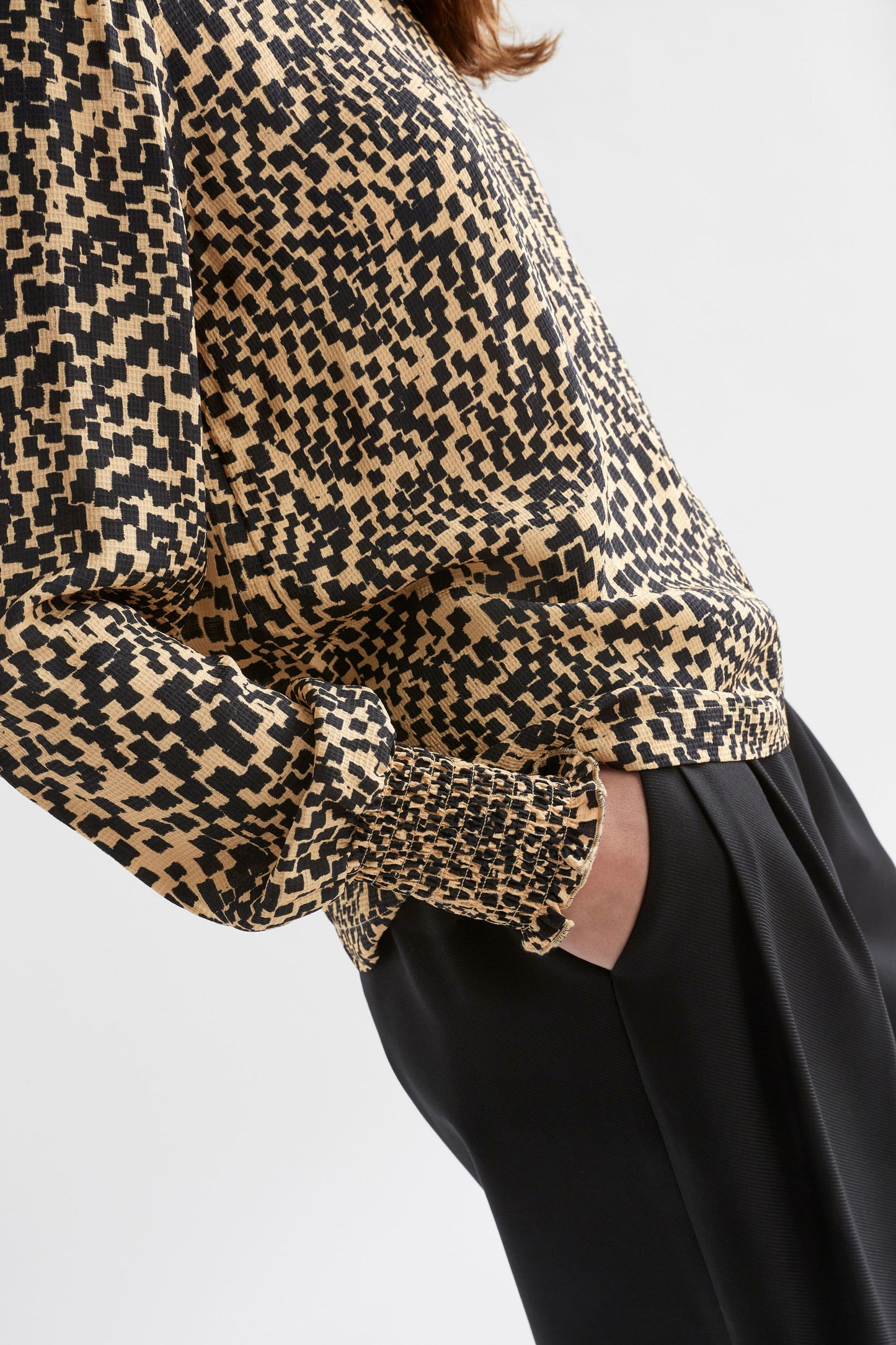 Veda Turtleneck Top - Elk The Label
