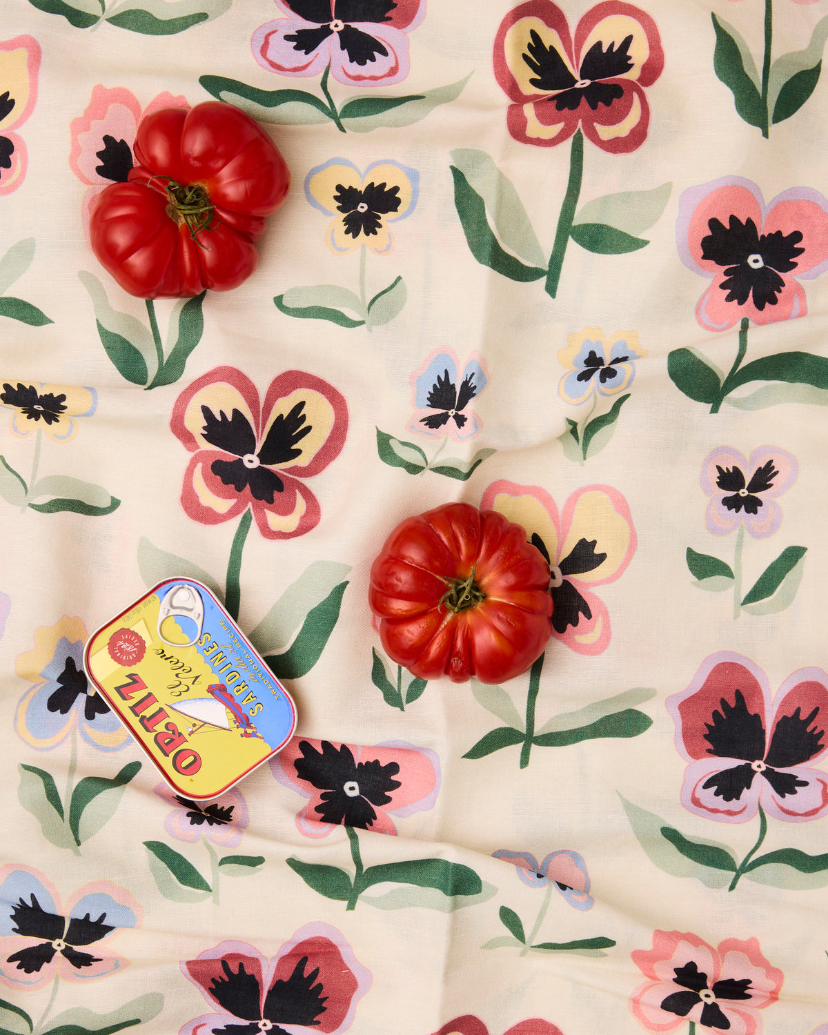 Pretty Pansy Rectangular Tablecloth