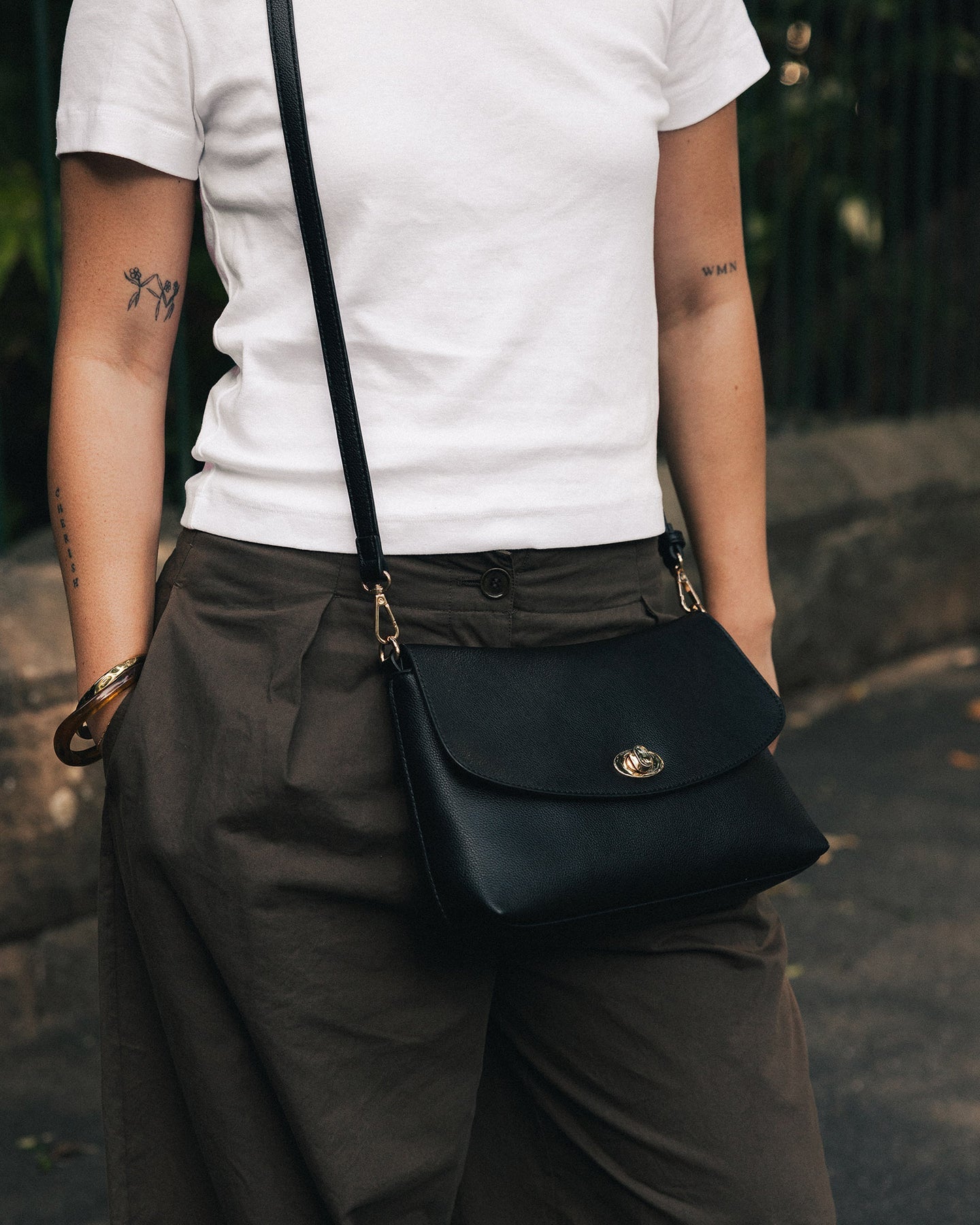 Nisha Shoulder Bag