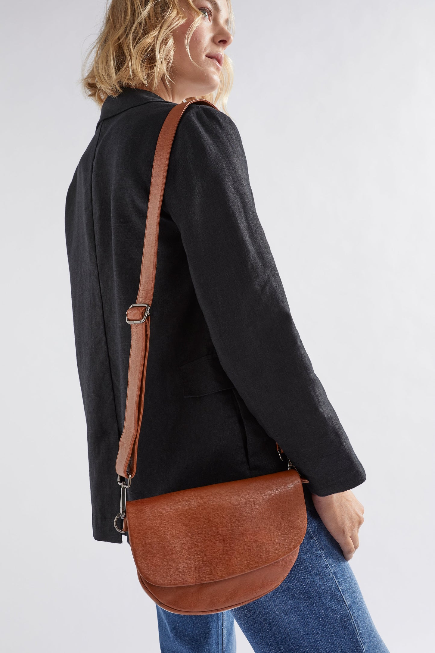 Otta Crossbody - Elk The Label