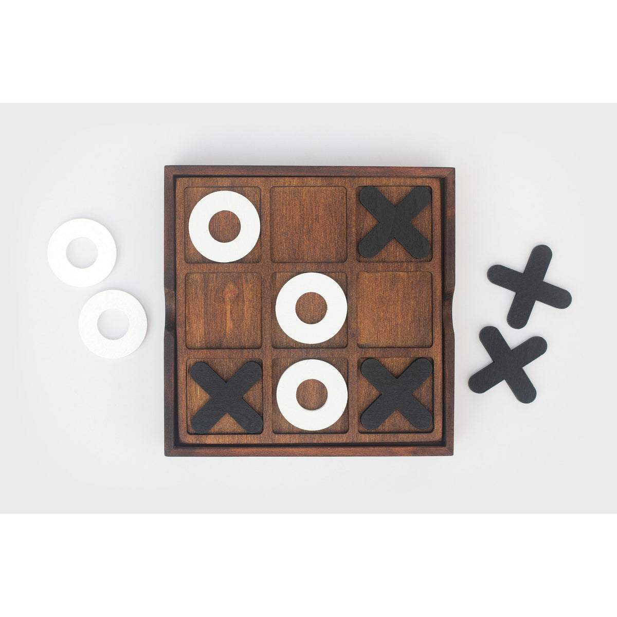Tic-Tac-Toe Deluxe Puzzle Board