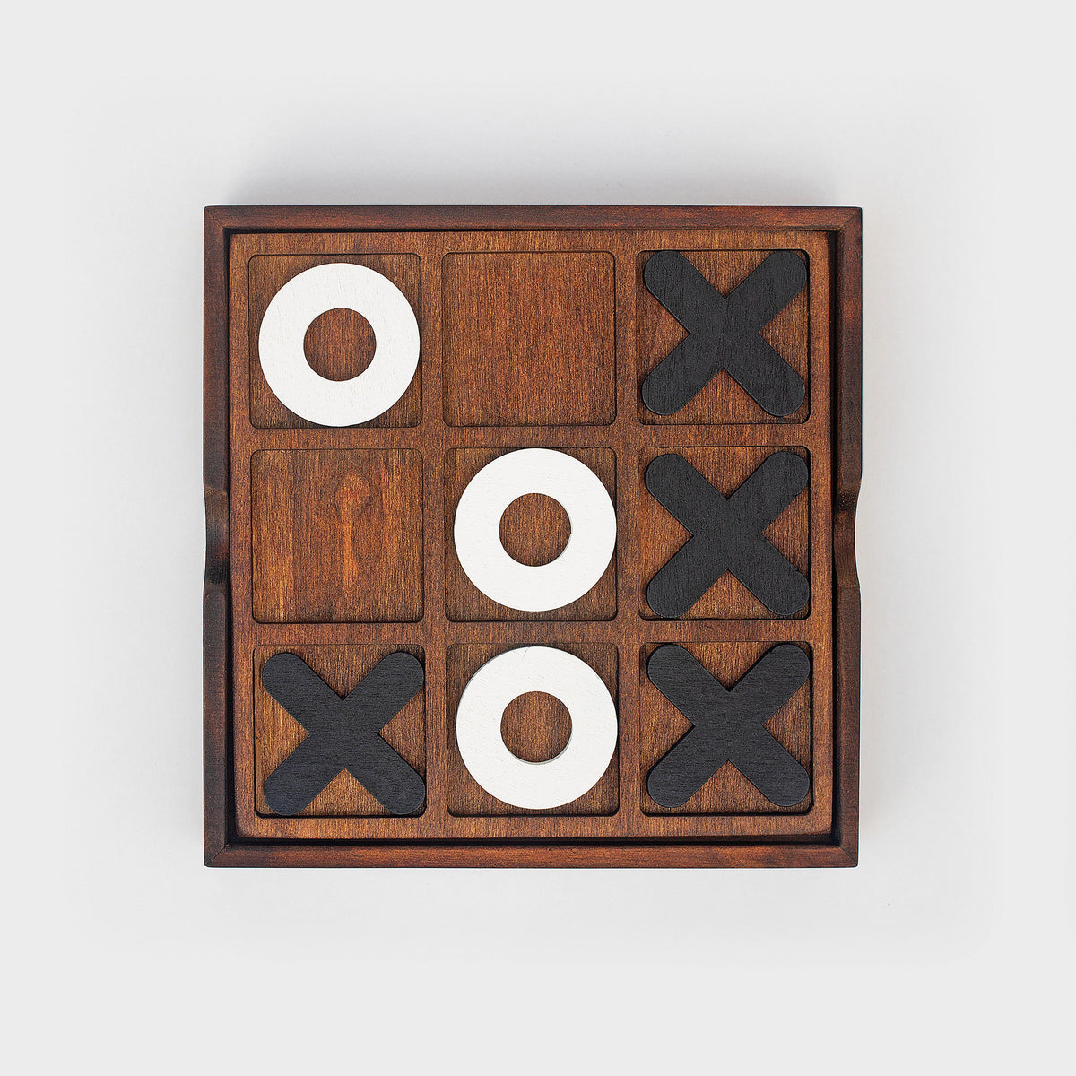 Tic-Tac-Toe Deluxe Puzzle Board